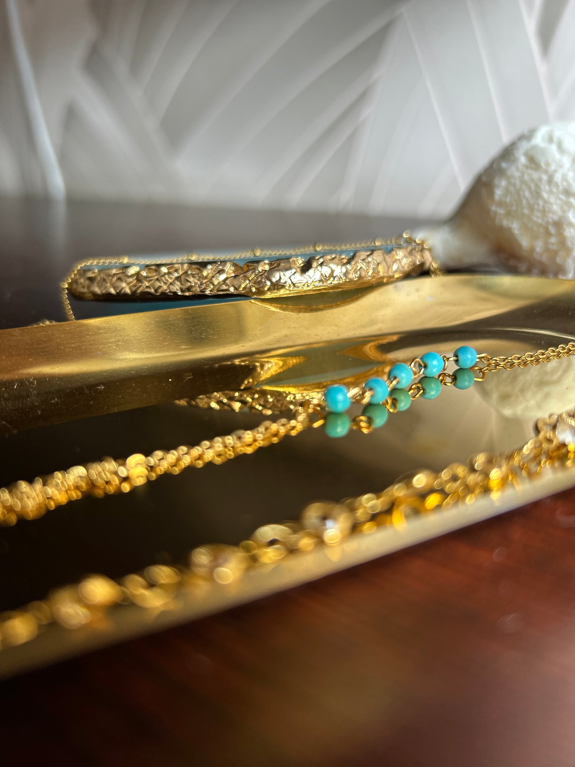 The Goddess Cadena de manos