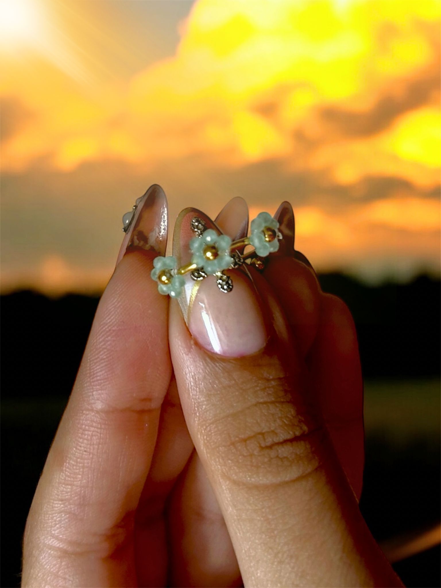 Anillo Las Flores del Pólen Dorado